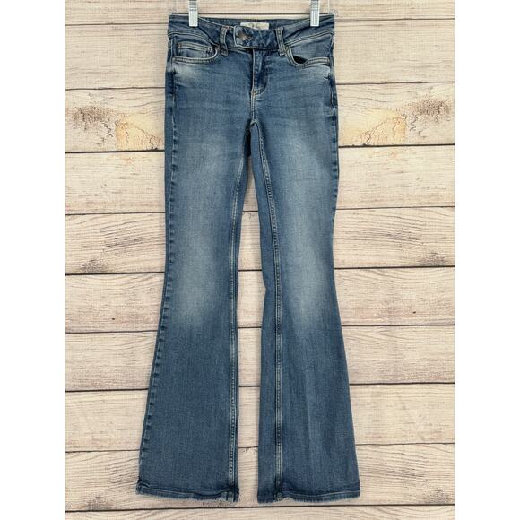 Free People Denim Jeans Womens 25 Blue Flare Distressed Low Rise Medium Wash - Picture 1 of 9